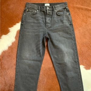 Boyish black denim boyfriend jean